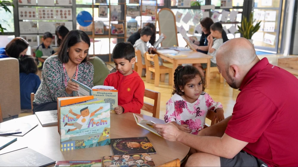 Gen Z và Gen Beta: Sự Khác Biệt Định Hình Tương Lai Học Tập Và Thế Giới Mới