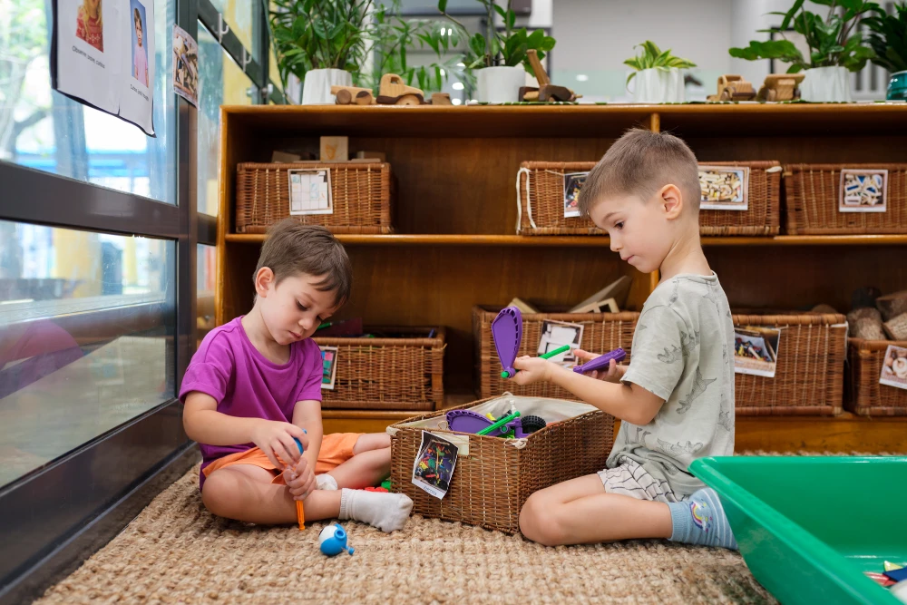 Phân loại và Tìm cặp tương ứng 