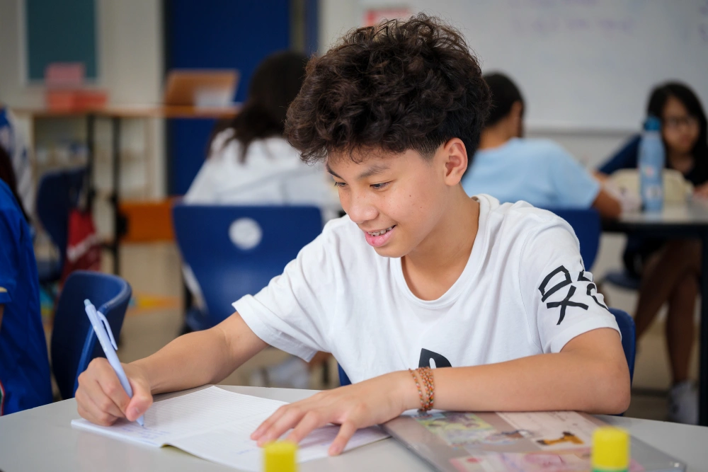 Trí Tuệ Cảm Xúc (EQ) Là Gì? Kỹ Năng Cốt Lõi Cho Thành Công Tương Lai