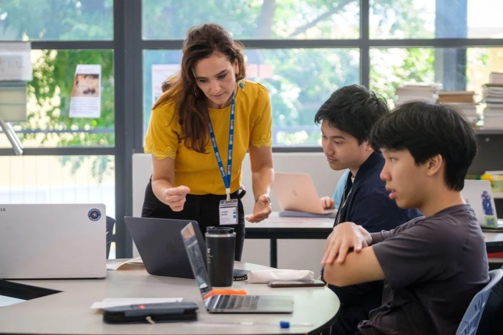 Diễn Đạt Lại Để Phản Hồi