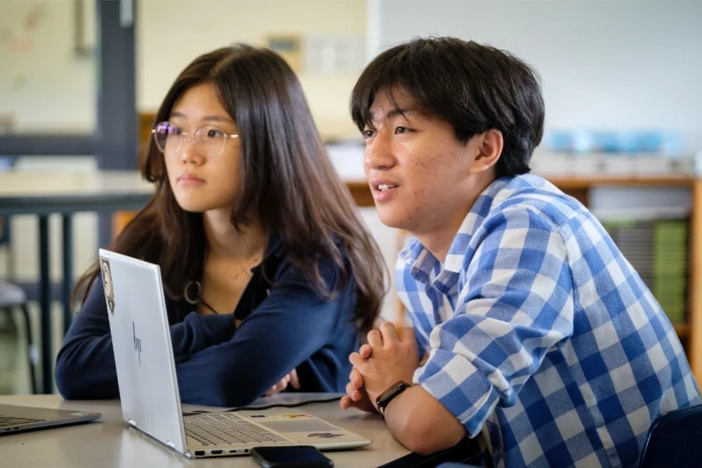 스트레스 없이 학생들의 비판적 사고력을 기르는 방법